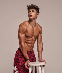 Putting up a 40 Twink Tube Sexy Always 62225fd0ceb10.png