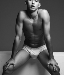 Sunday’s black and white set boys porn 62374e8bb0f4f.png