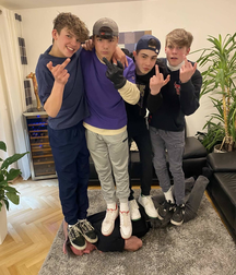 Step by the feet pics twink guy tube 623a92f516479.png