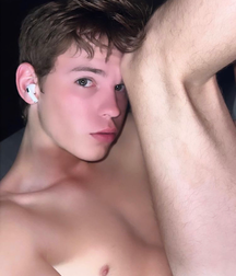 Top of the morning twink tube 623af687190a5.png