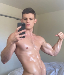 Put your eyes on these shirtless twink tube 623ce15700a9d.png