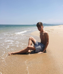 Put your eyes on these shirtless twink tube 623ce1b146c9d.png