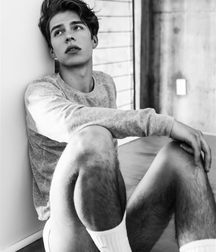 Saturday b&w hot photos twink tube 623f34be8e9af.png