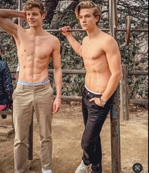 Saturday handsome dudes gay porn boys  623f74a89b6c1.jpeg