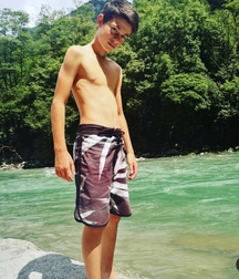 It’s a shirtless spring day Easter twinks 625c1ba981c47.jpeg