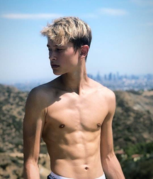 Up up up and look what was upload twink tube 6278bfe4b12ef.png