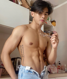 More then a nice smile twink tube boys 628681b5d0240.png