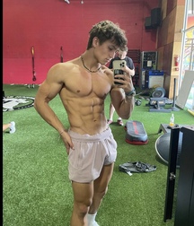 Internet Stars Twink Tube Sexy Boys Mix 629f6ec40cef0.jpeg
