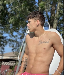 Internet Stars Twink Tube Sexy Boys Mix 629f6ed257343.jpeg