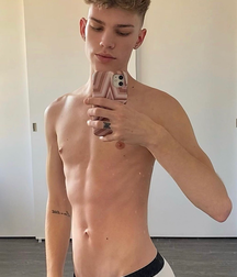 Bake for two and other stuff twink tube 629f81be83c4c.png