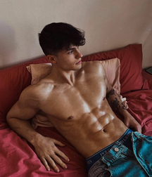 Hot stars got my eyes twink tube 62a2898551506.png