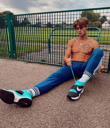 Be da man today be da man twink tube 62ab943ac17fe.png