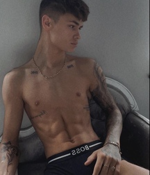 Be da boss today twink tube boys 62ac88ac360b1.jpeg