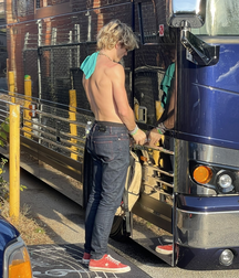 Run run run run run to me twink tube 62b48db7d2b3d.png