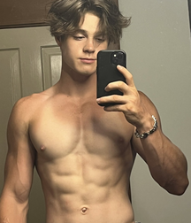 Run run run run run to me twink tube 62b48dde088d5.png