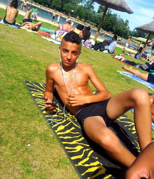 Run run run run run to me twink tube 62b48f3769491.png