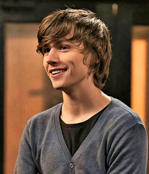 Run run run run run to me twink tube 62b48f70610e7.png
