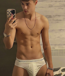 Weekend what do I know set  boys porn 62c0a5d4551e0.png