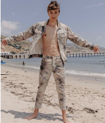 Live free or die hot ass guys  62c1ebd8e9841.png