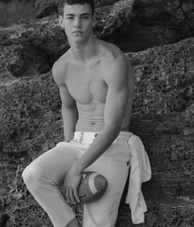 Love is love Be strong be yourself twink tube 62c396766ea05.png