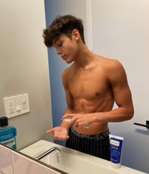 When you cumming over twink tube choice 62c5adc0d4765.png