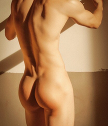 Twinks porn or boys set two for the evening  62f6cc2f0fc73.png