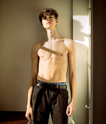 Cute sexy boys this evening athletic twink tube 62f6ceb913166.png