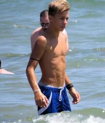 All them abs baby twink tube 62f6e1ab2bb1a.jpeg