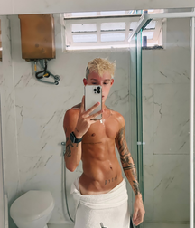 Five stars boys set for fun twink porn tube 62f92c835e562.png