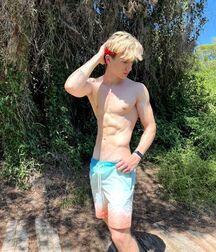 Real life boys twink tube selfie personal 62fa5bd8e9ade.jpeg