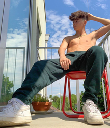 Real life boys twink tube selfie personal 62fa5f1f10583.png