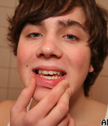 AlexBoys Cute Boys 012 5ddc01e57ce7e.jpg
