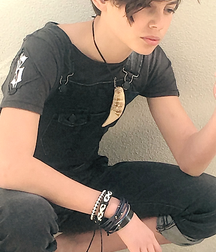 Styling Boys 5d754a71dd7b2.png