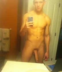 Selfies 3 & 4 5dbcff458b661.jpeg