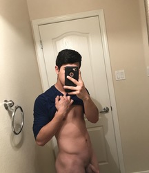 a bunch of nude dudes 5e7bf9d71710b.jpeg