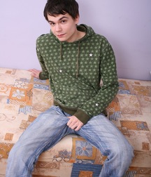 Vinny 4-2 5d7b49f091ea9.jpg