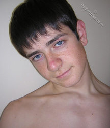Valja 5d7b4cf999db7.jpg