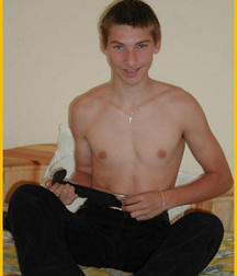 Unknown Str8 Streetboy  5d7c7a6570e8d.jpg