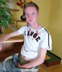 Timo 2A 5d807a9276d2c.jpg