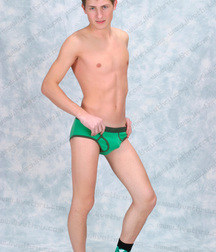 Maksim 27 5d81d028363cd.jpg