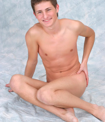 Maksim 27 5d81d0e495103.jpg