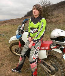 Dana A 5d904d8036a43.jpg