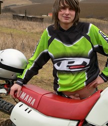 Dana A 5d904e5e1dc25.jpg