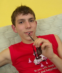 Kish 5d943f4b8e5bf.jpg