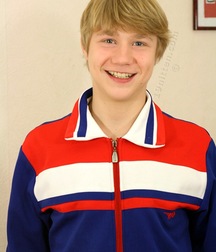Nikolas 5d9c350bbeea3.jpg