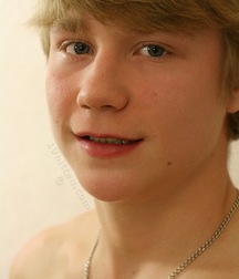 Nikolas 5d9c358f867da.jpg