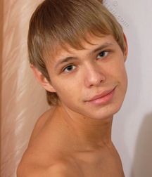 Shawn  5d9d69f174eeb.jpg