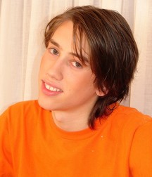 Edward A 5d9eb990b4006.jpg