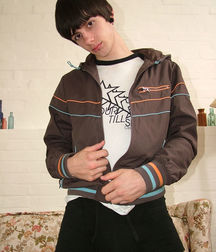 Ray 5da0078c77c32.jpg