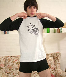 Ray 5da007a162f9b.jpg